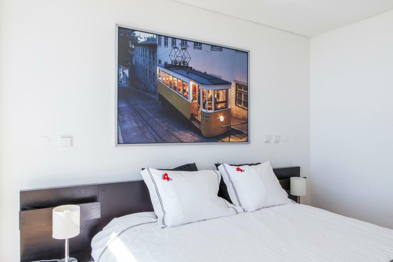 Rent4Rest Lisbon Parque Das Nacoes 17Th Floor River View ภายนอก รูปภาพ